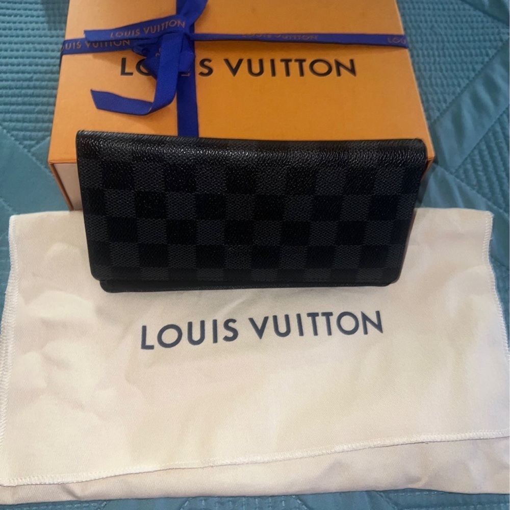 Louis Vuitton Brazza Damier Alps Graphite wallet
